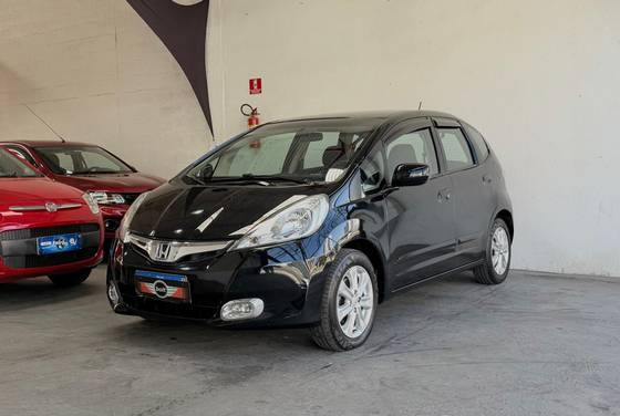 HONDA FIT 1.4 LX 16V FLEX 4P AUTOMÁTICO HONDA FIT 1.4 LX 16V FLEX 4P AUTOMÁTICO